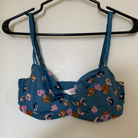 Victoria’s Secret Bra